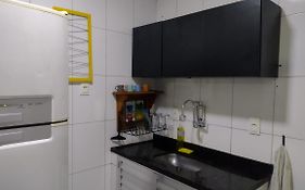 Apartamento 2 Quartos com Varanda e Área Gourmet
